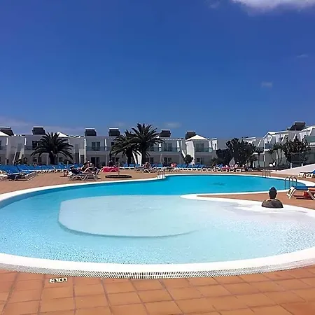 Plaza Palmeras Hotel 4*