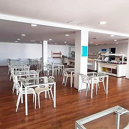 Hotel Plaza Palmeras