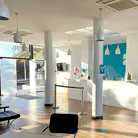 מלון Plaza Palmeras