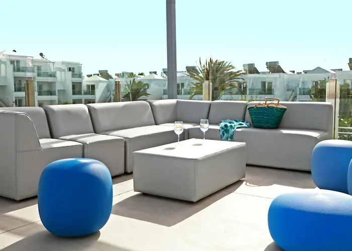 Hotel Plaza Palmeras