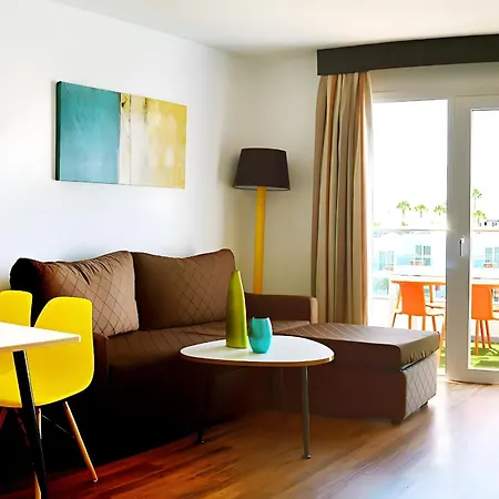 Plaza Palmeras Hotell